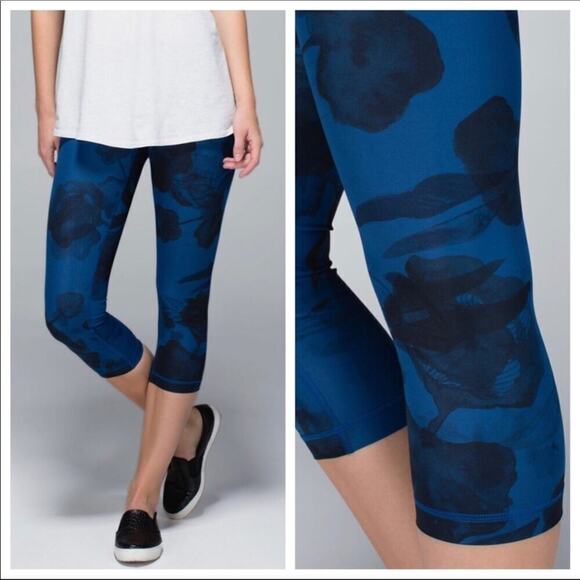 Lululemon Wunder Under Crop Full On Luxtreme Jumbo Inky Floral Size 8 - Picture 15 of 16